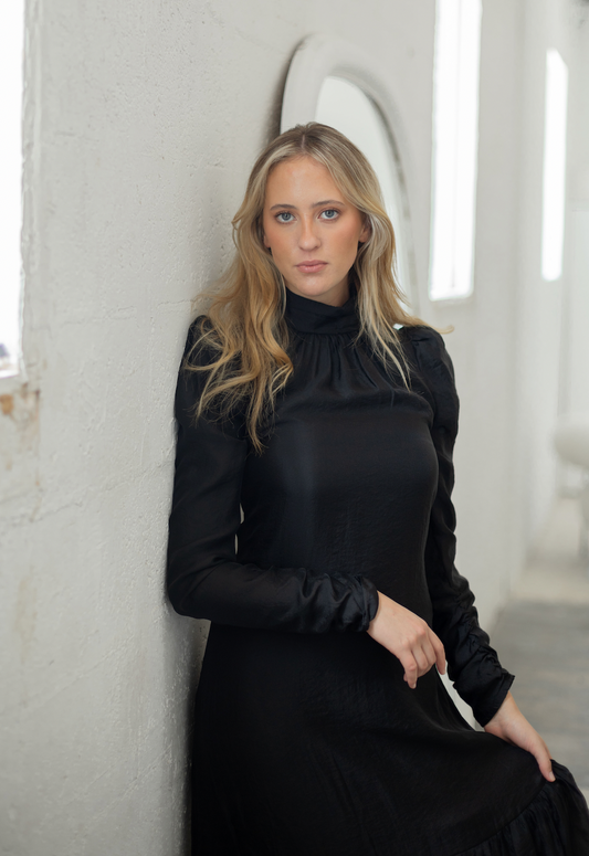 Mia Midi Black Dress