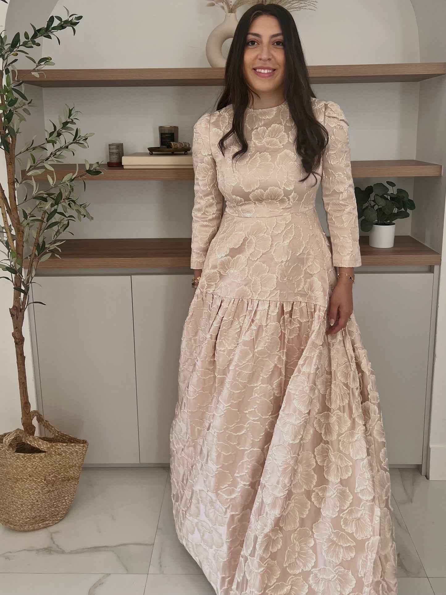 Hadar Gown